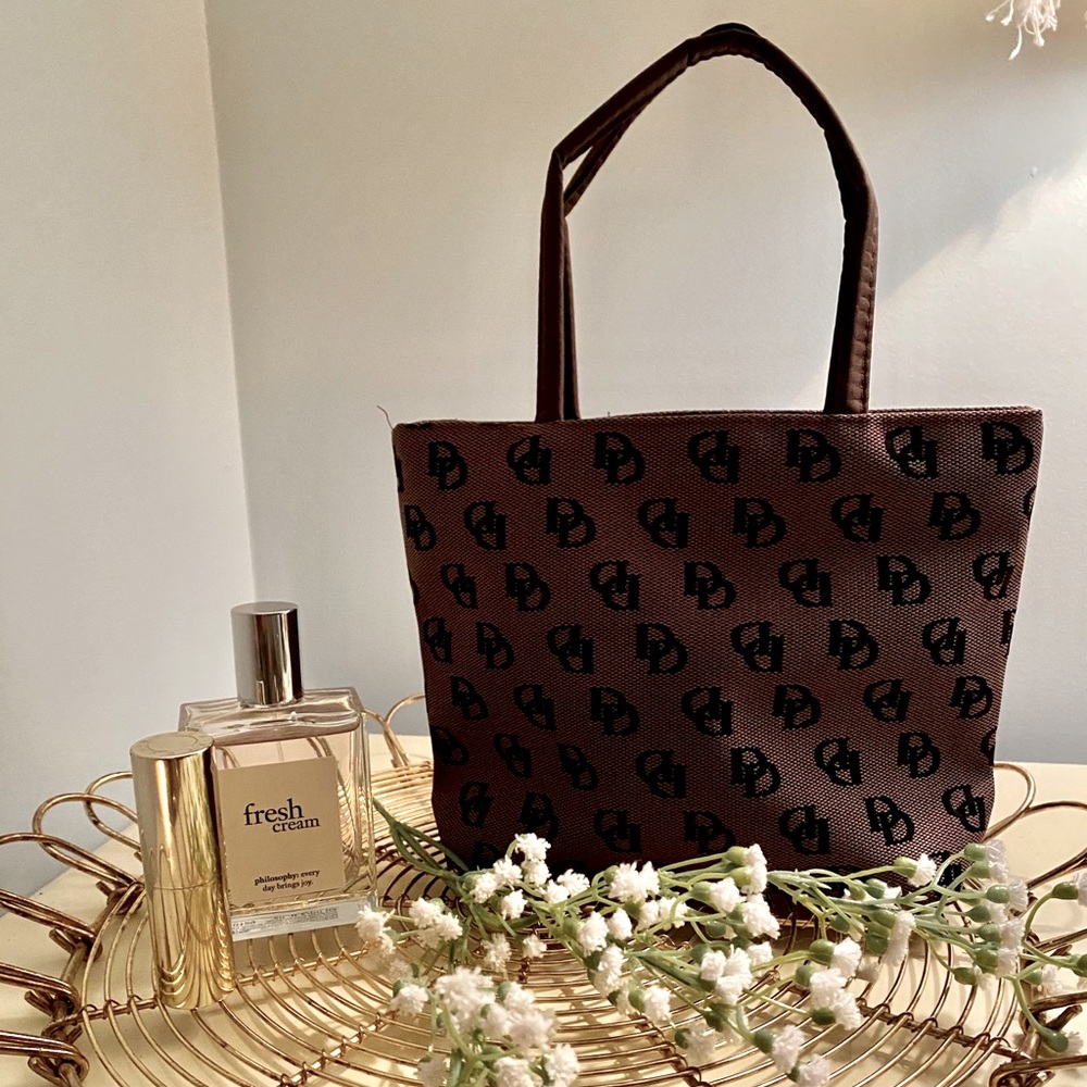 Vintage tiny purse